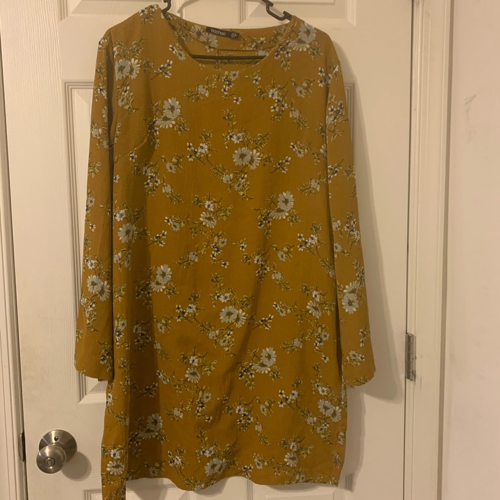 Boohoo Floral Dress